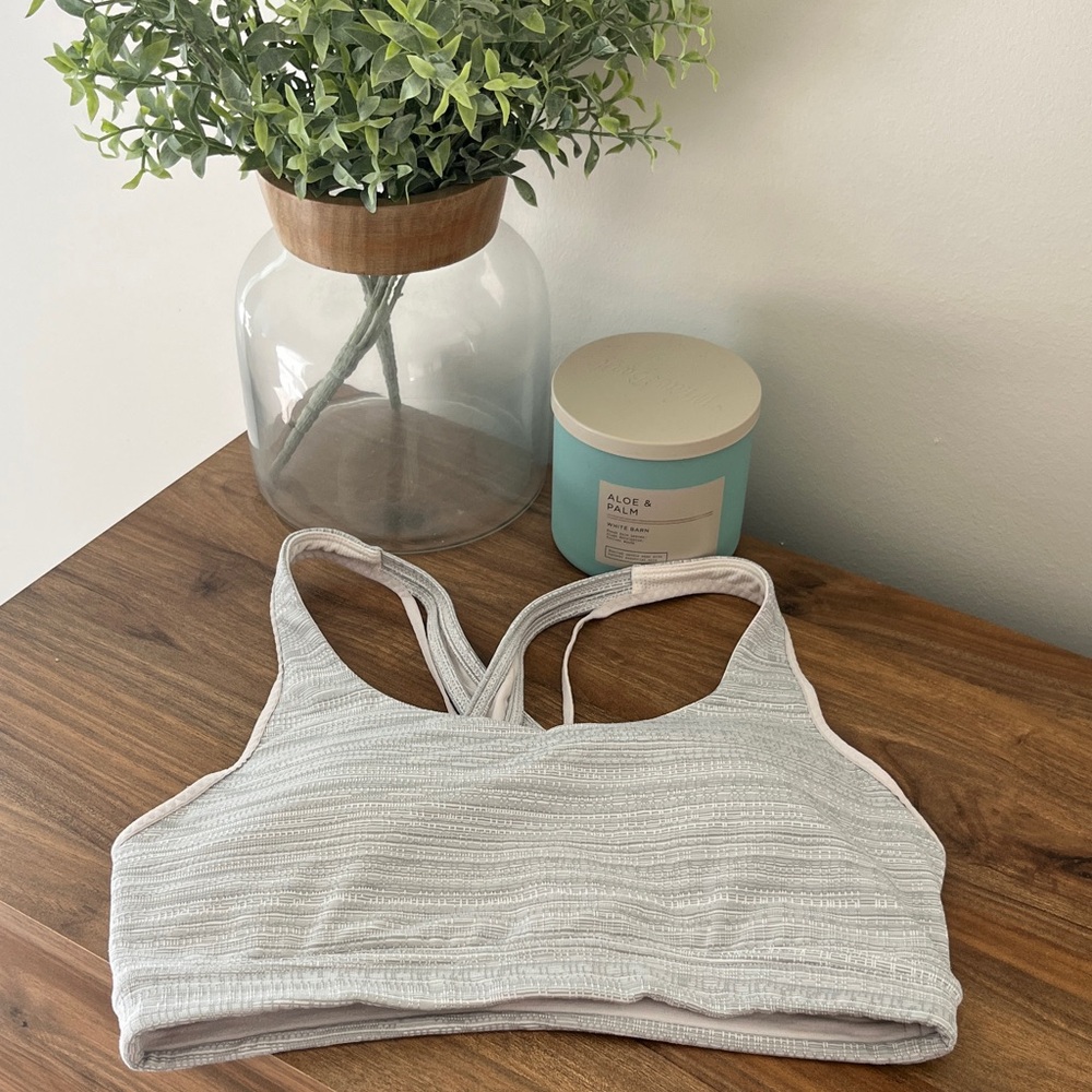 Athleta transcend bra D/DD